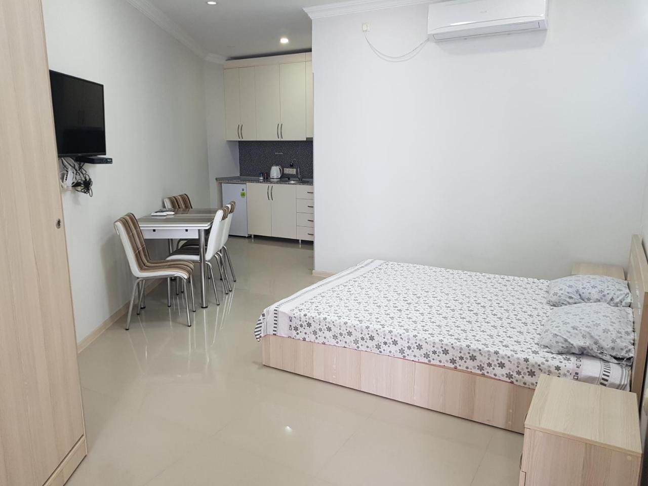Sky-G Sea View Apartment Batumi Exterior foto